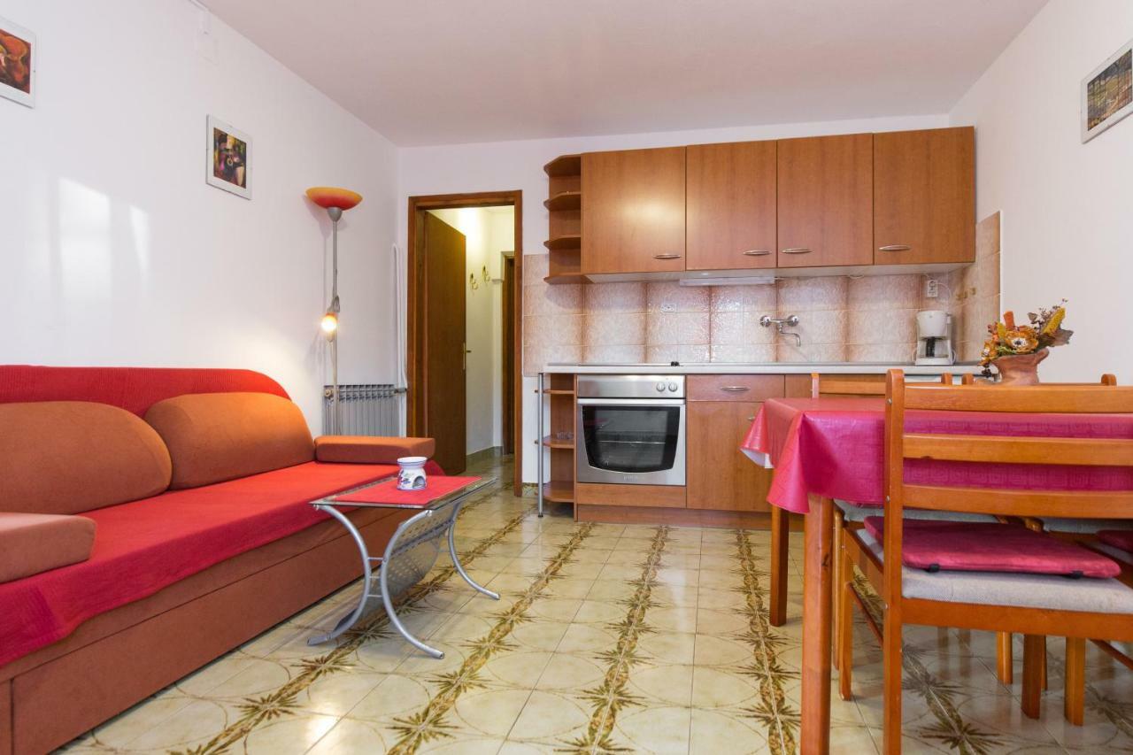 Neda Apartment Punat Luaran gambar